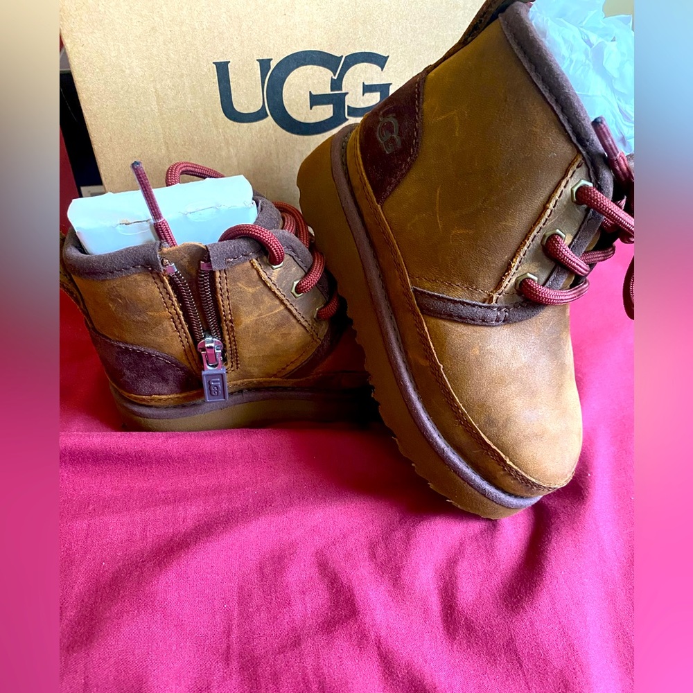 Toddler Neumel weather UGGS!